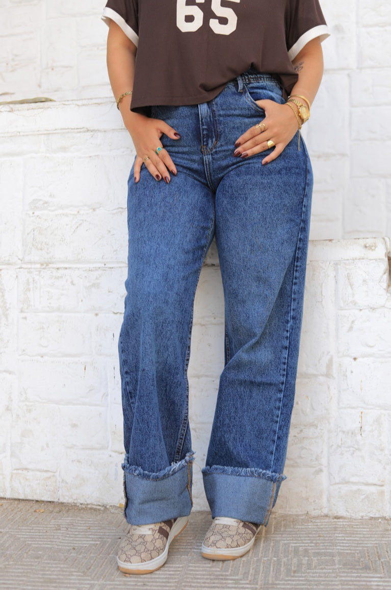 Straight Leg Turn-Up Jeans